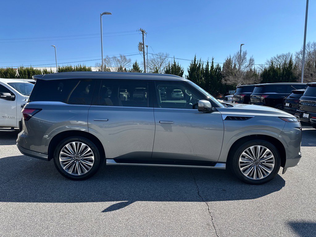 2025 Infiniti QX80 Sensory photo 2