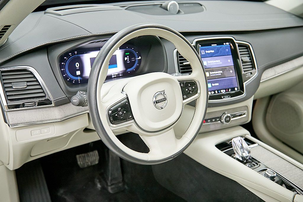 2024 VOLVO XC90 - Image 12