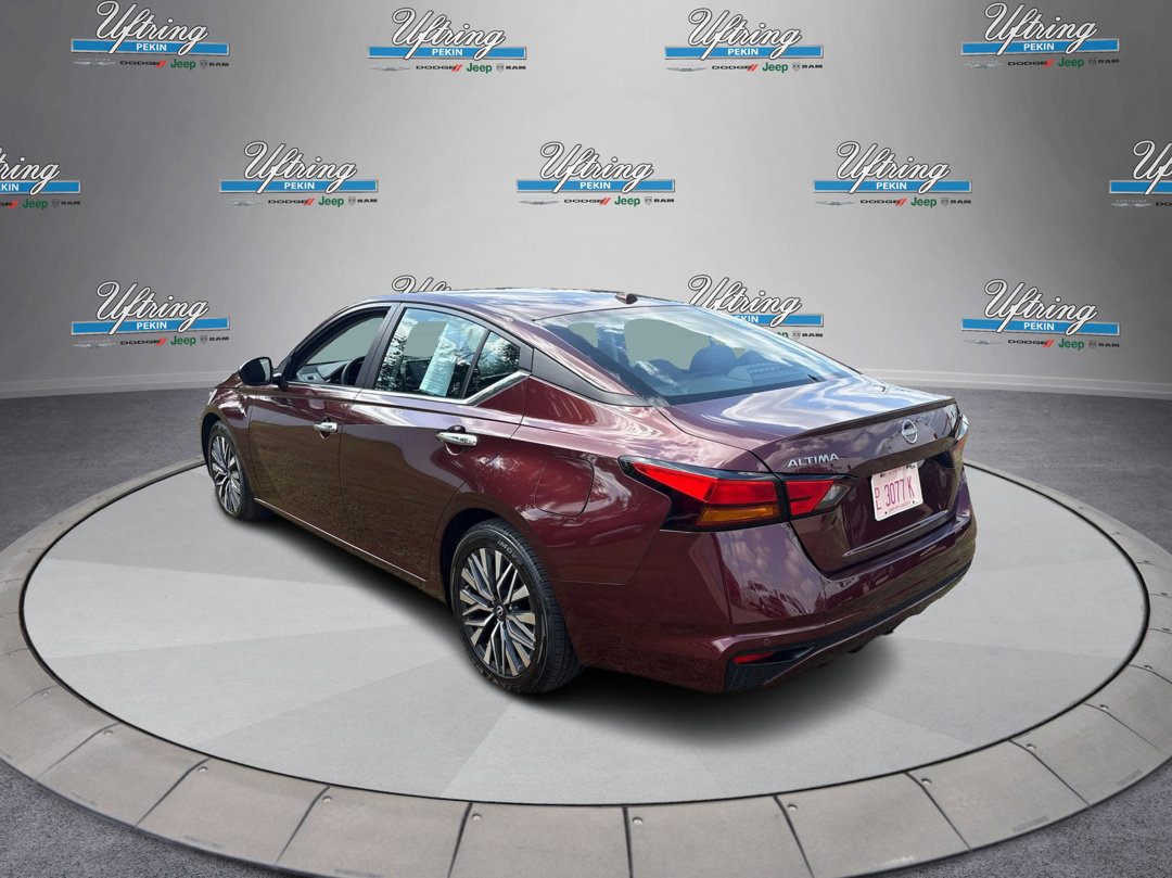 2024 Nissan Altima 2.5 SV photo 4