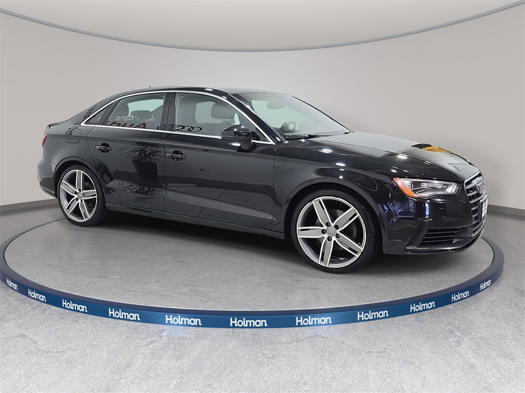 2015 Audi A3 2.0T Premium Plus photo 4