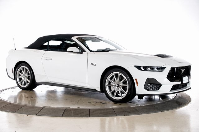 2024 Ford Mustang GT Premium Convertible photo 8