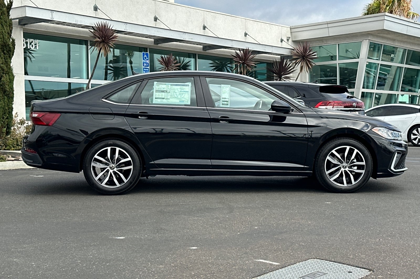 2025 Volkswagen Jetta 1.5T SE photo 4