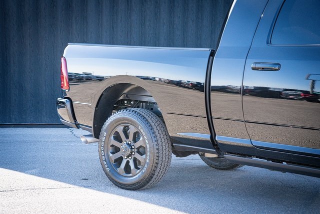 2025 Ram 2500 Laramie photo 6