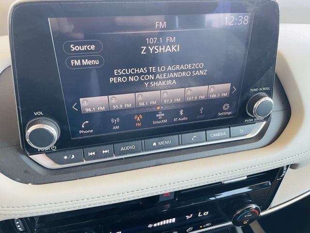 2022 Nissan Rogue SV photo 14