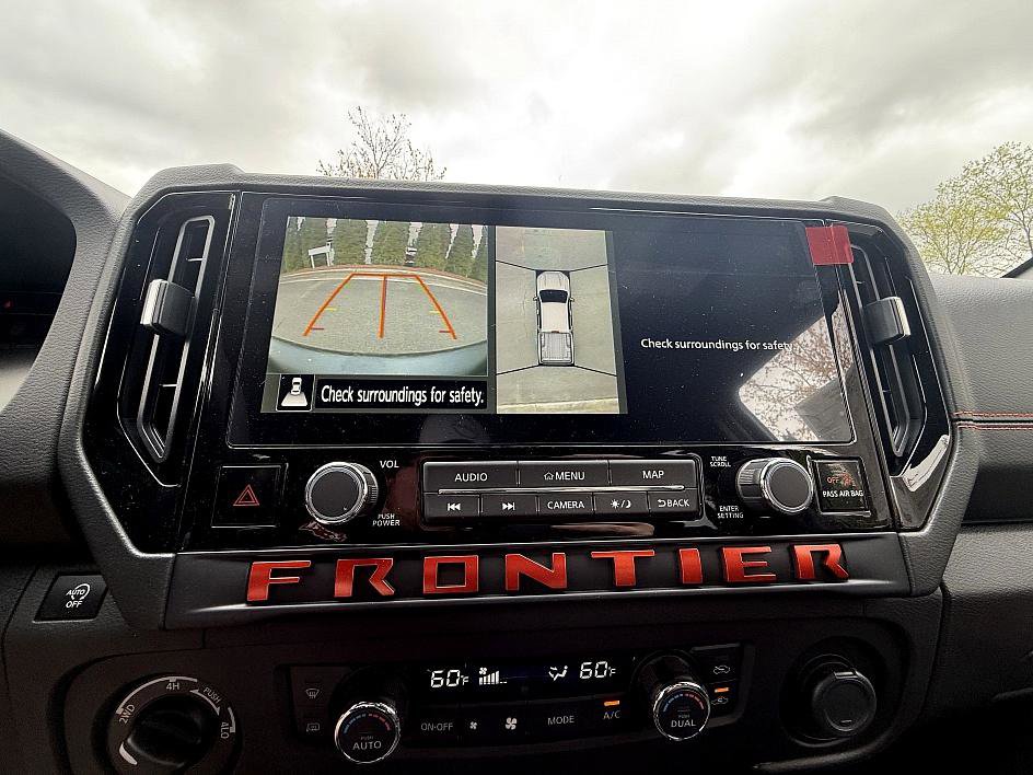 2025 Nissan Frontier PRO-4X photo 22