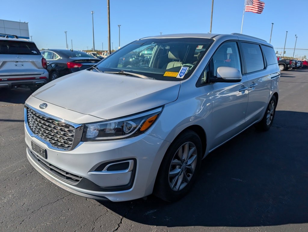 2020 Kia Sedona EX photo 3