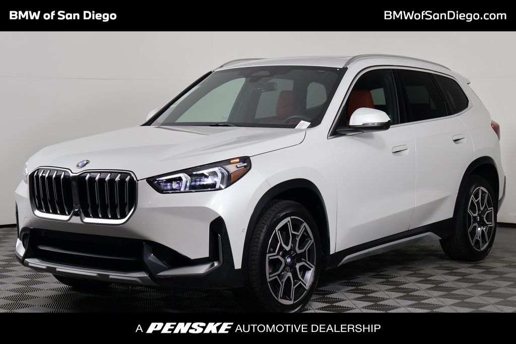 2025 BMW X1 28i's photo