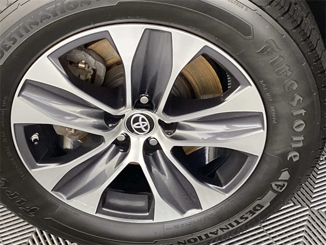 2023 Toyota Highlander XLE photo 27