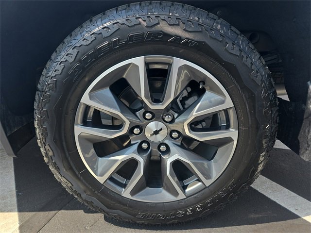 2024 Chevrolet Silverado 1500 RST photo 27