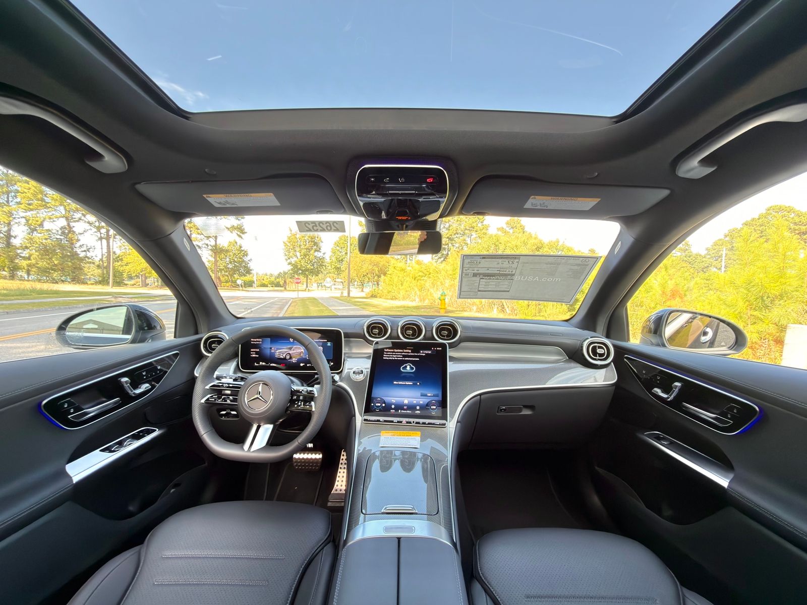 2026 Mercedes Benz GLC 300 AMG photo 3