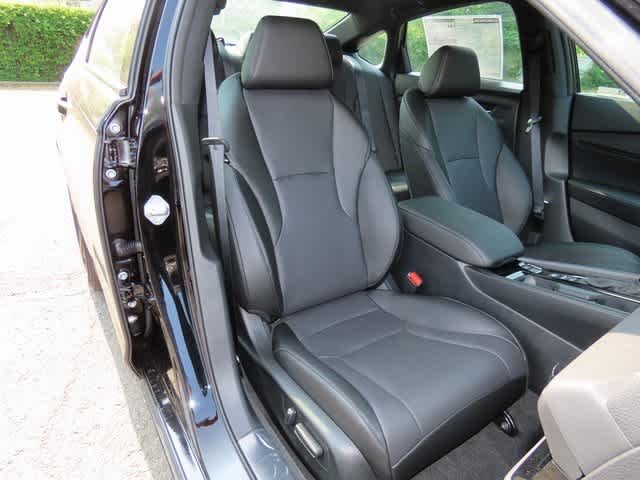 2025 Honda Accord Hybrid Sport-L photo 14
