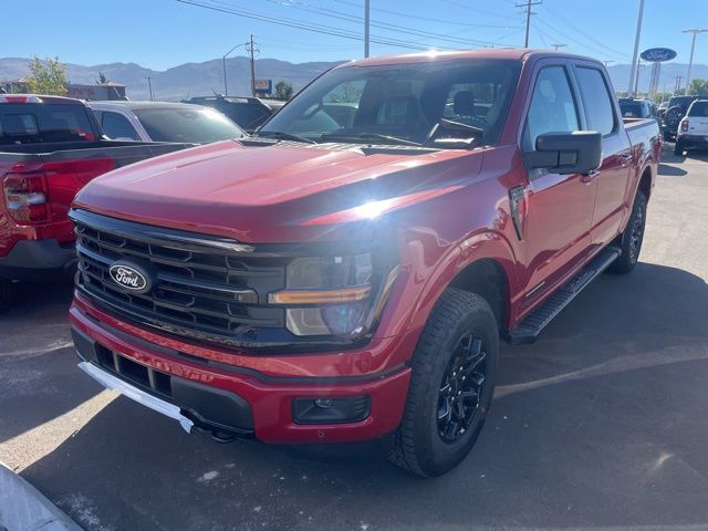 2025 Ford F-150 XLT photo 2