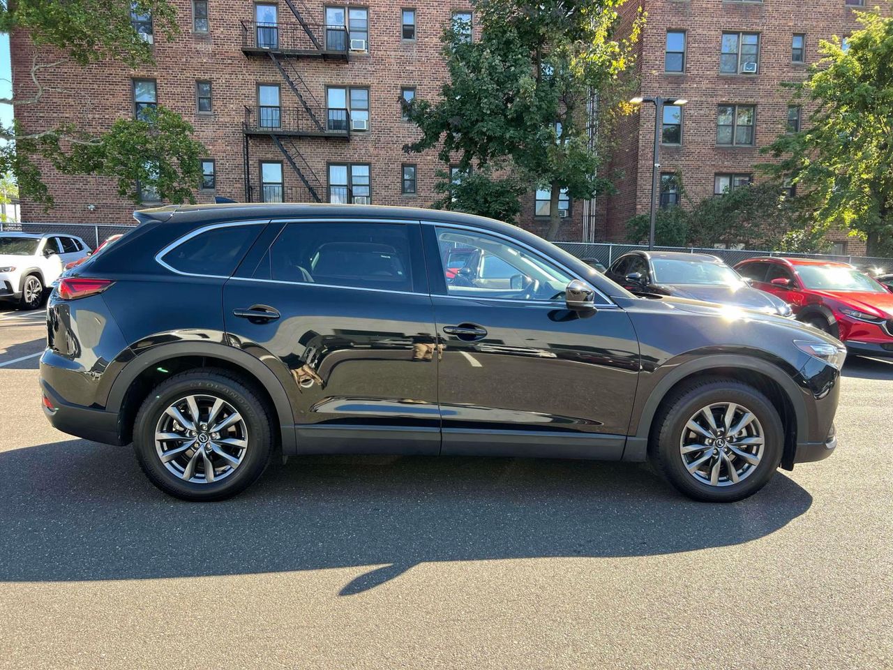 2022 Mazda CX-9 Touring photo 4