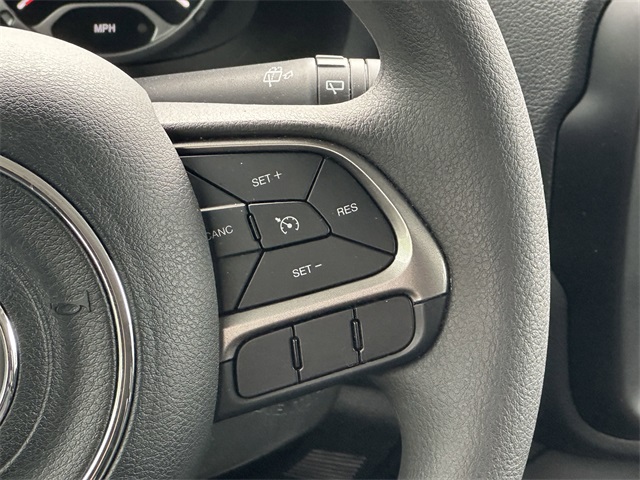 2022 Jeep Renegade Jeepster Sport Upland photo 22