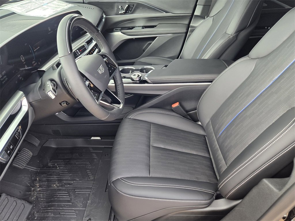 2025 Cadillac Lyriq Sport photo 13