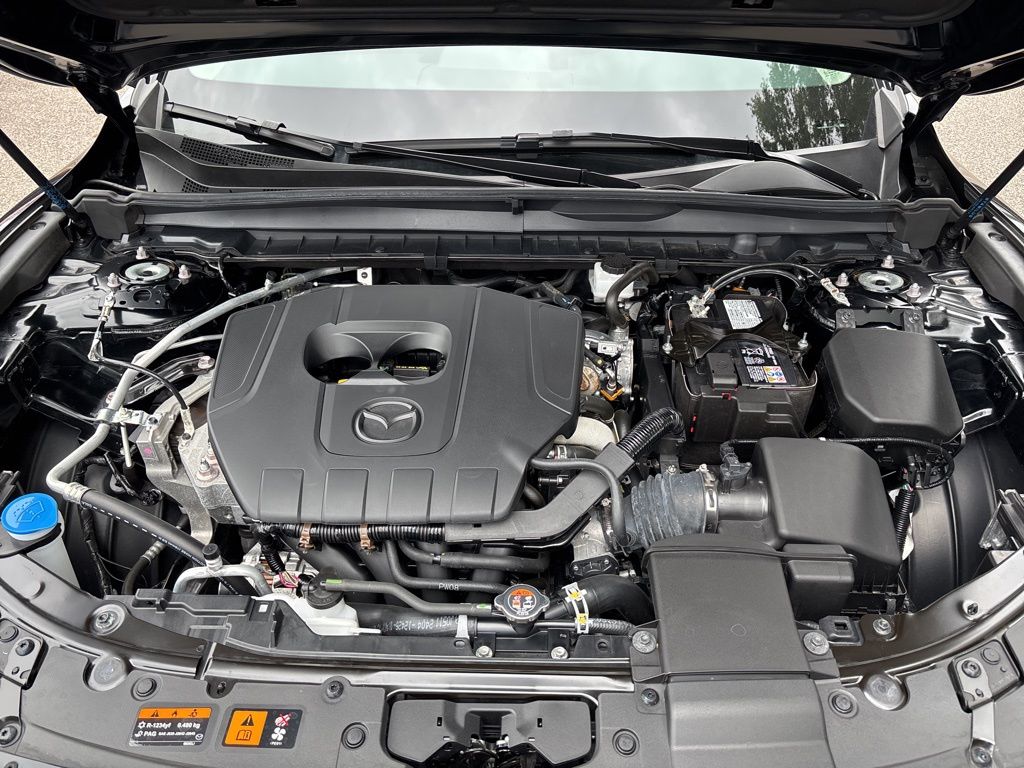 2025 Mazda CX-50 2.5 S Preferred photo 9