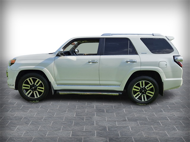 2014 Toyota 4Runner Base photo 4