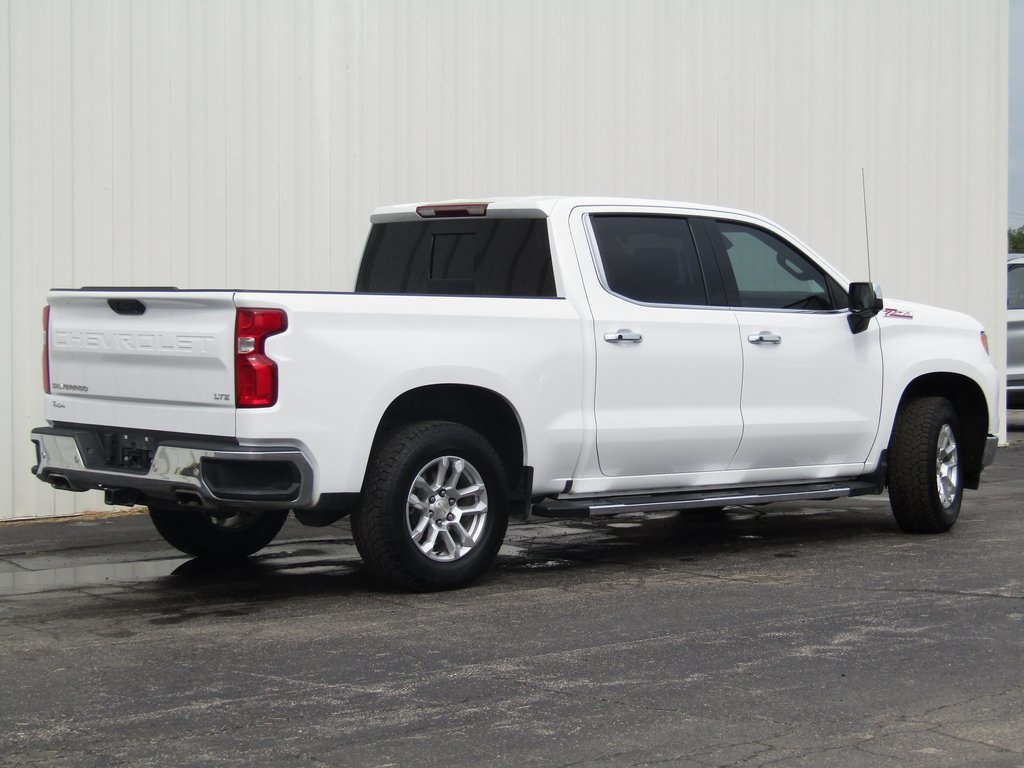 2023 Chevrolet Silverado 1500 LTZ photo 3