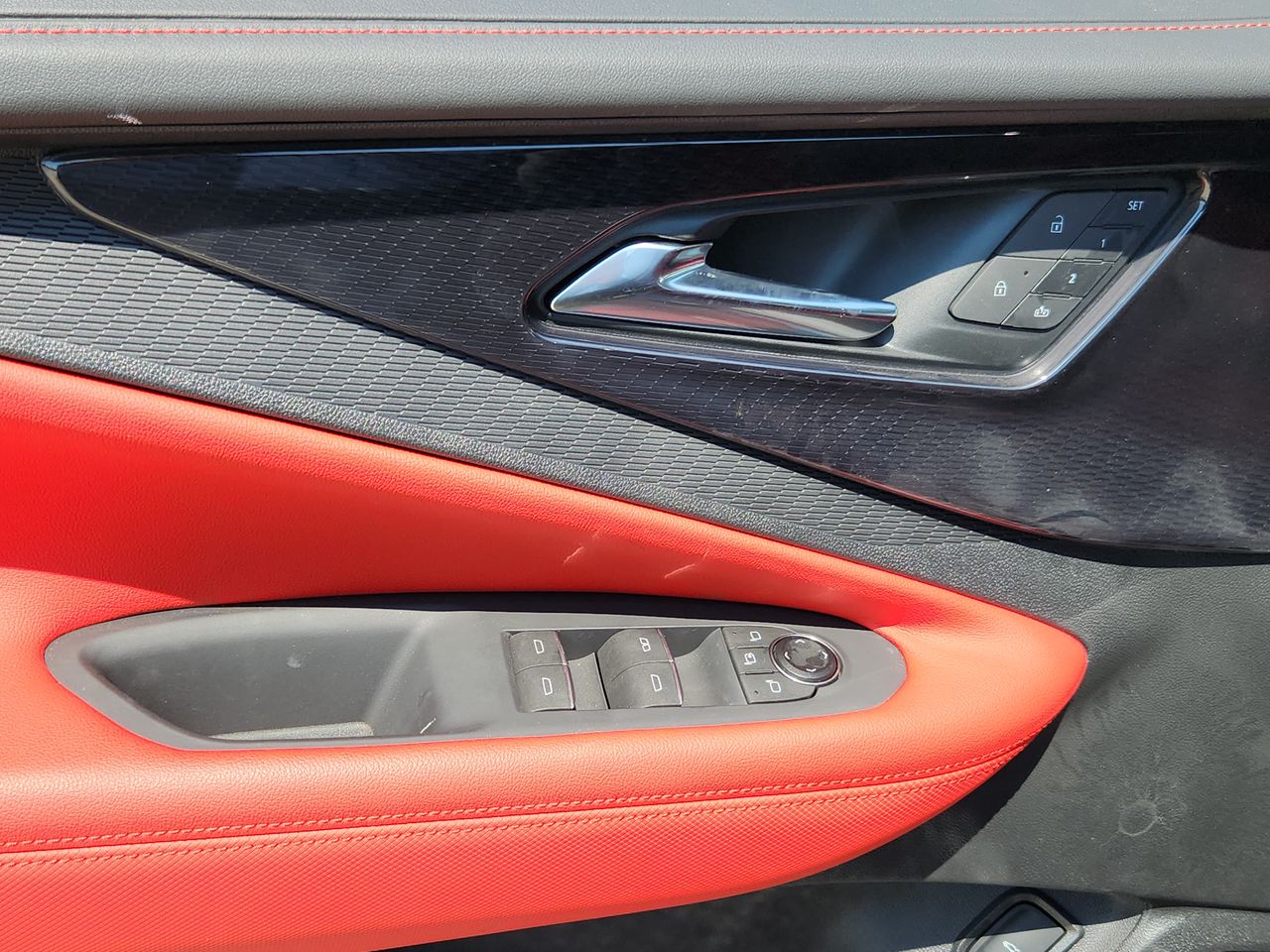 2025 Chevrolet Blazer EV RS photo 19