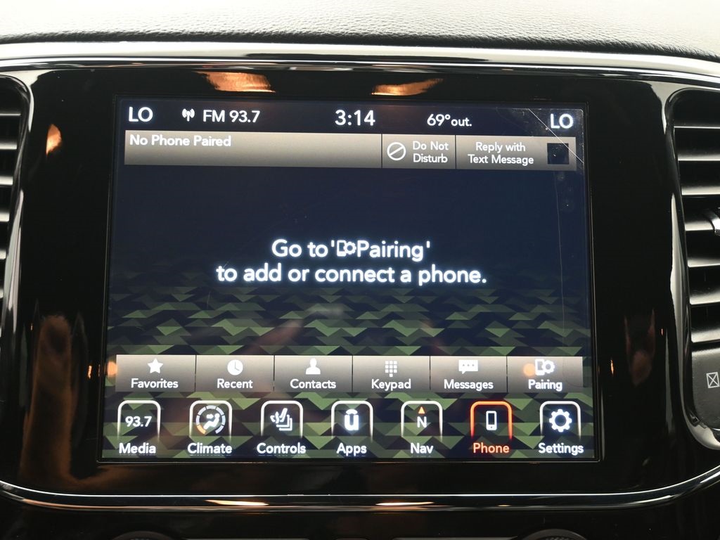 2022 Jeep Cherokee Laredo X photo 3