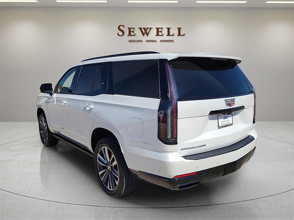 2025 Cadillac Escalade Sport photo 2