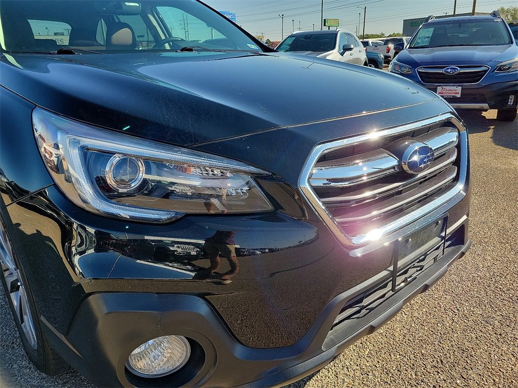 2018 Subaru Outback Touring photo 13