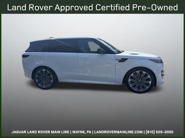 2025 Land Rover Range Rover Sport SE photo 6