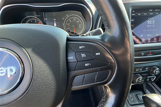 2020 Jeep Cherokee Trailhawk photo 10