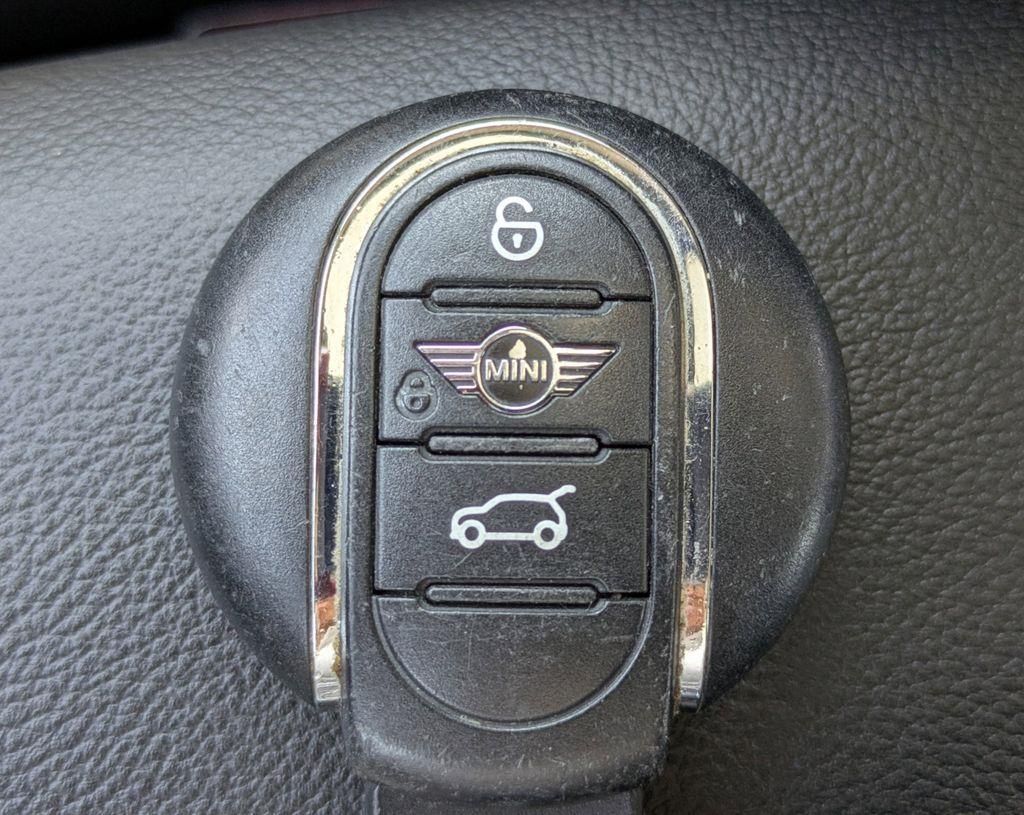 2020 Mini Cooper S ALL4 photo 28