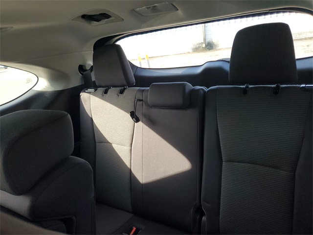2022 Toyota Highlander L photo 27