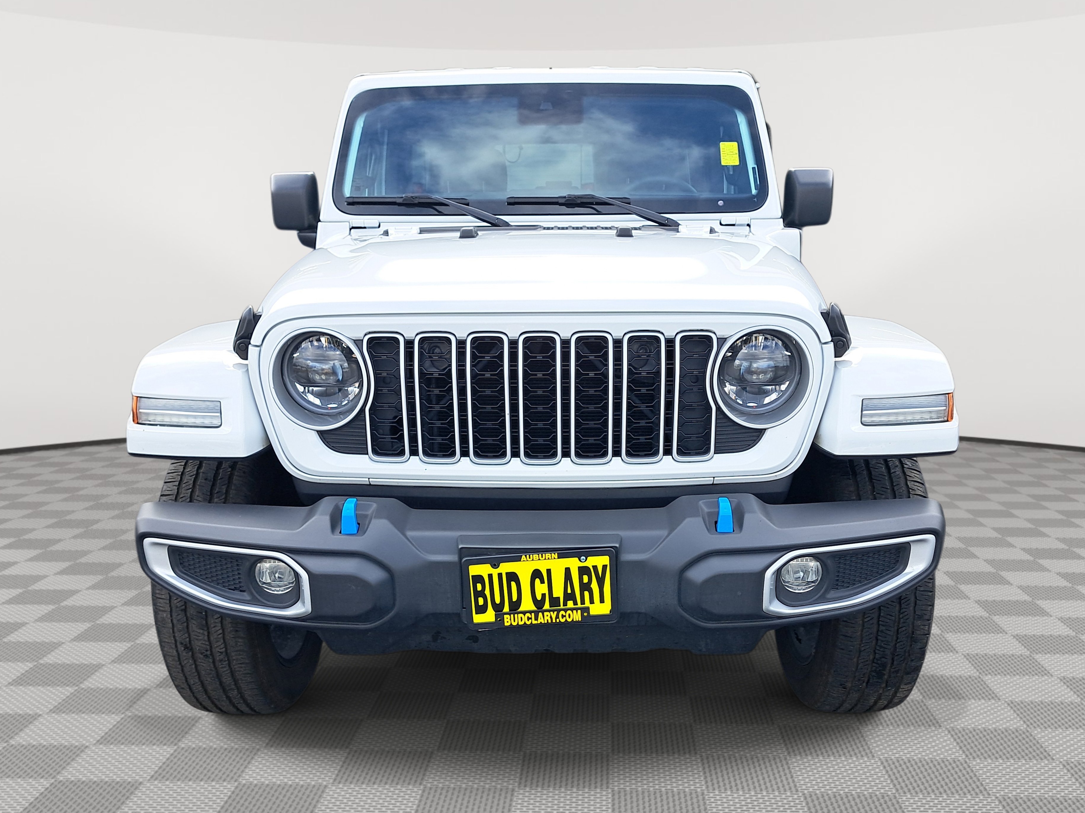 2024 Jeep Wrangler 4xe Sahara photo 2