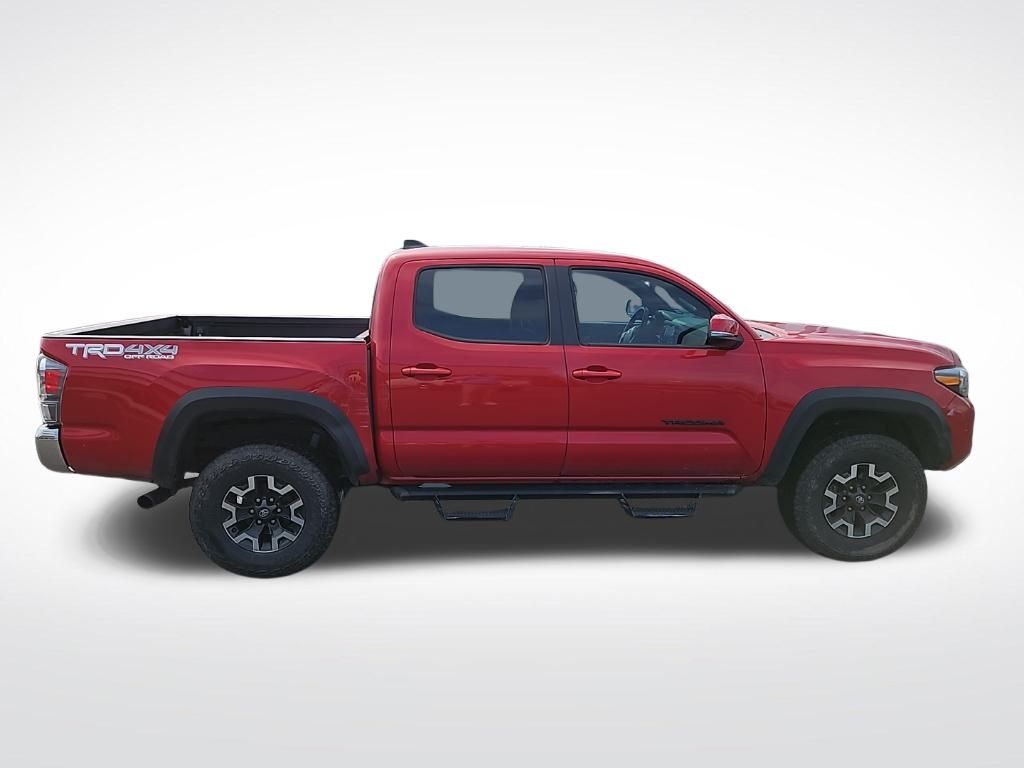 2022 Toyota Tacoma V6 photo 4