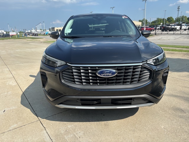 2025 Ford Escape Active photo 2