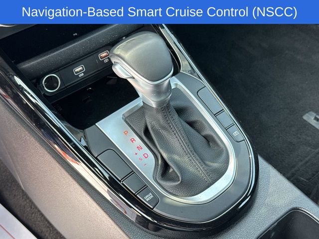 2022 Kia Forte GT-Line photo 16