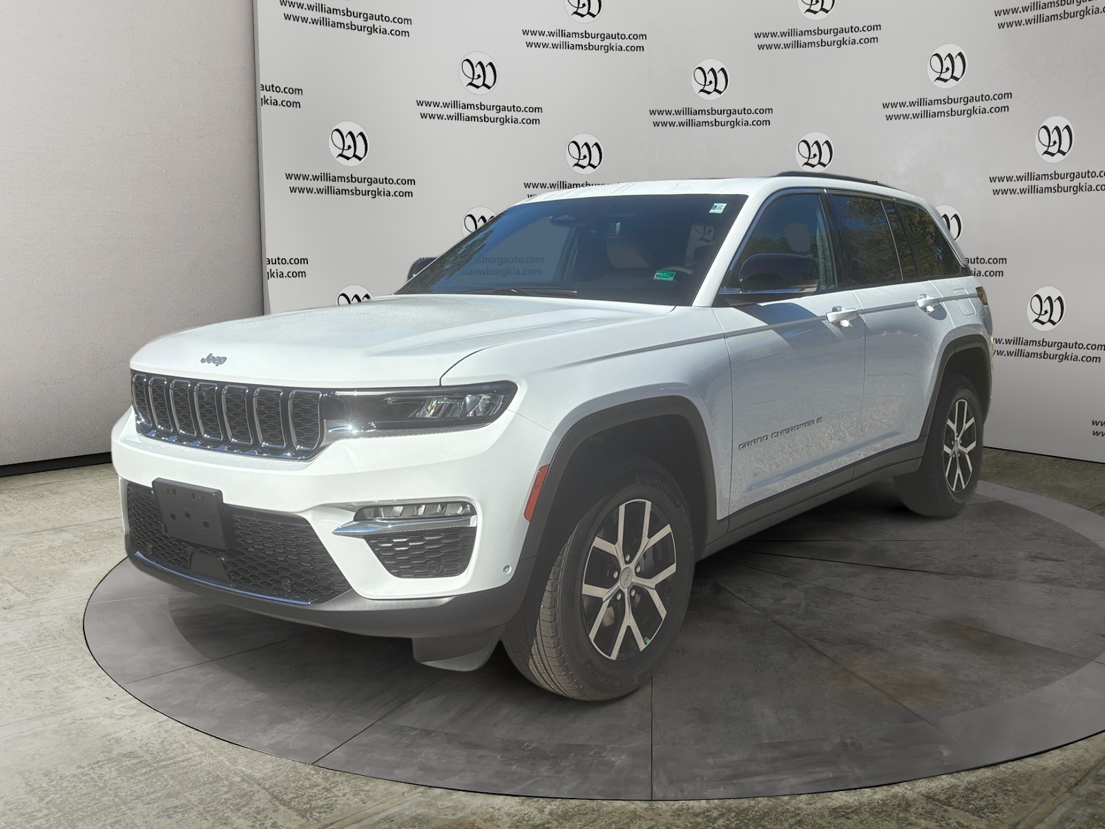 2025 Jeep Grand Cherokee Limited's photo