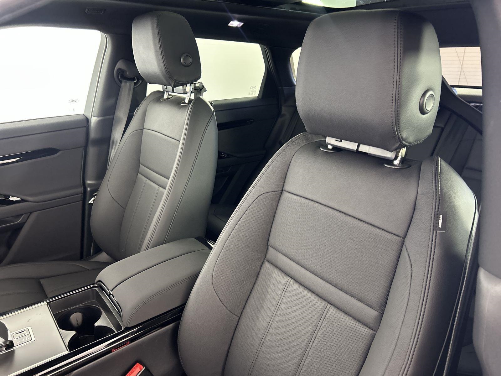 2026 Land Rover Range Rover Evoque S photo 23