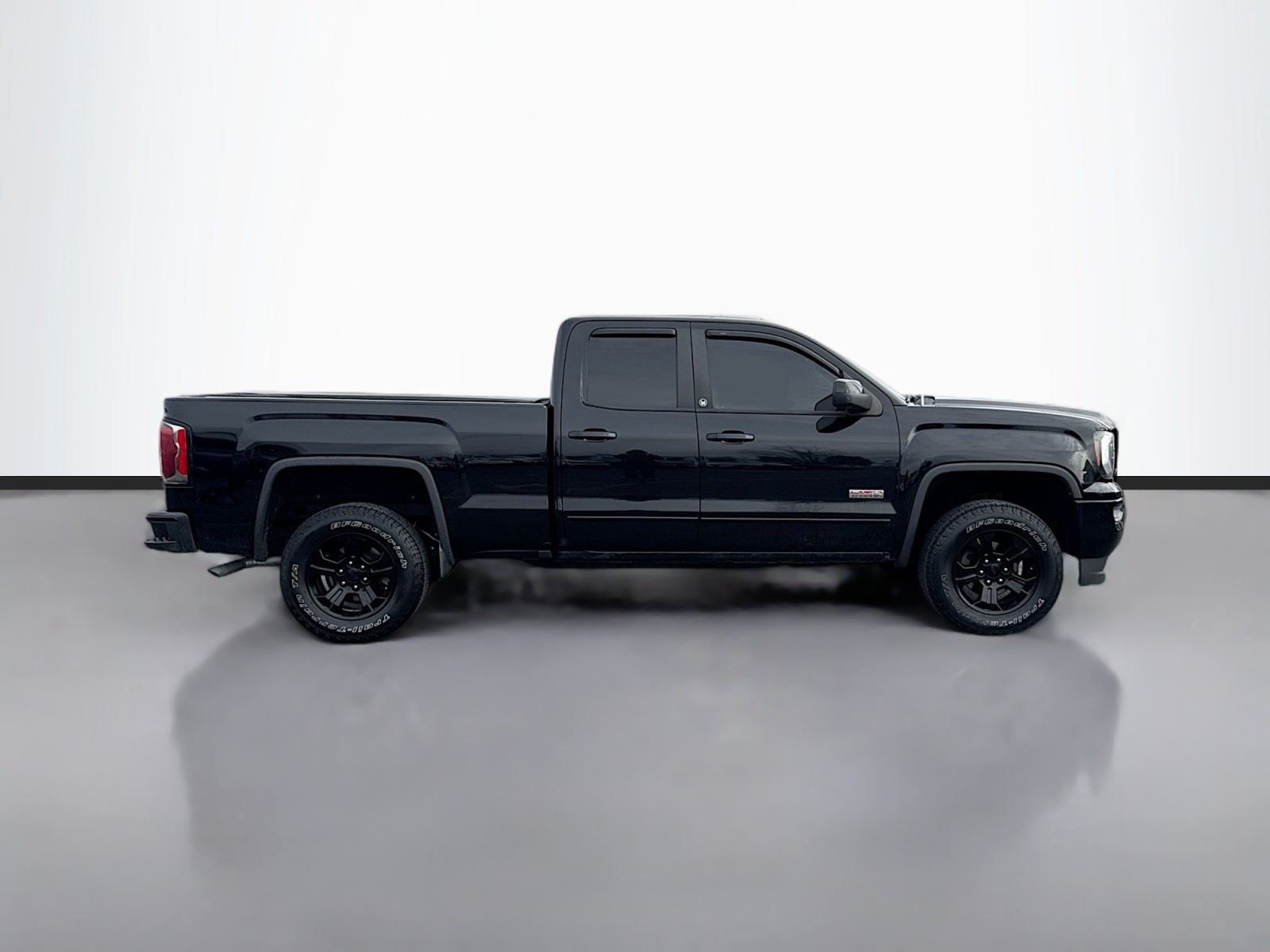 2016 Gmc Sierra 1500 SLT photo 4