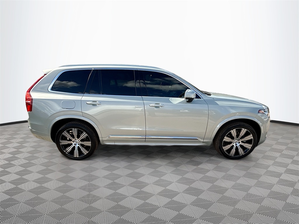 2022 Volvo XC90 T6 Inscription photo 3