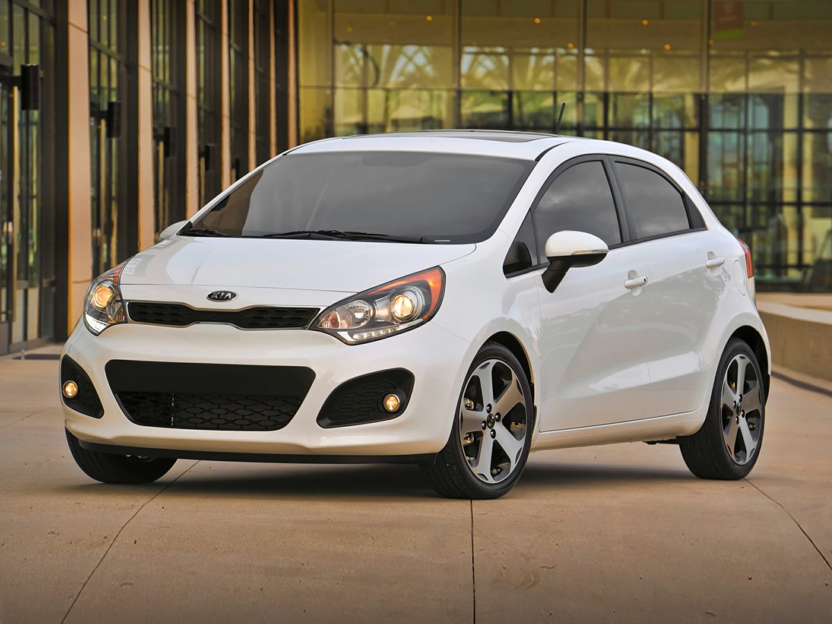 2015 Kia Rio 5-Door LX