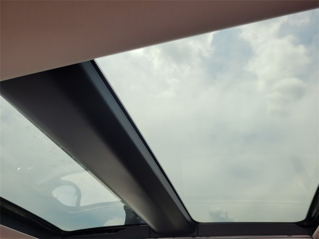 2025 Mazda CX-50 Premium Plus photo 10