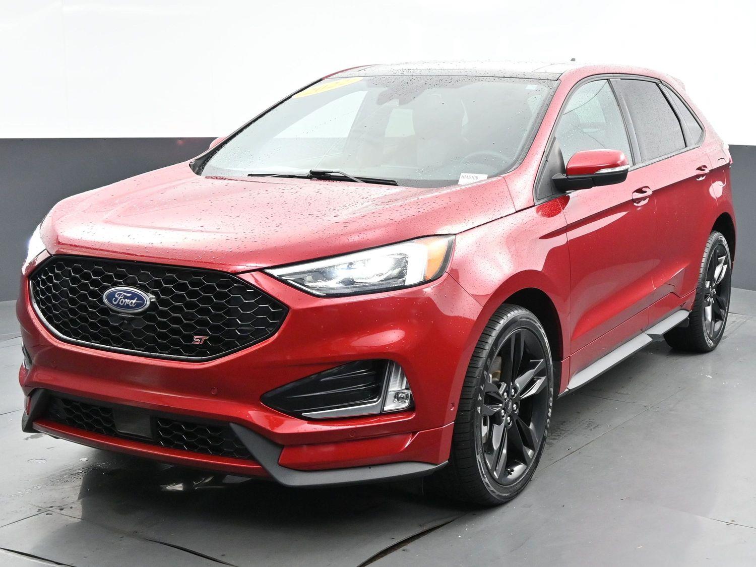 2022 Ford Edge ST photo 3