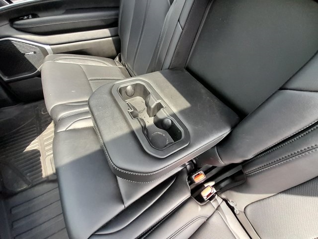 2024 Jeep Wagoneer Series II photo 39