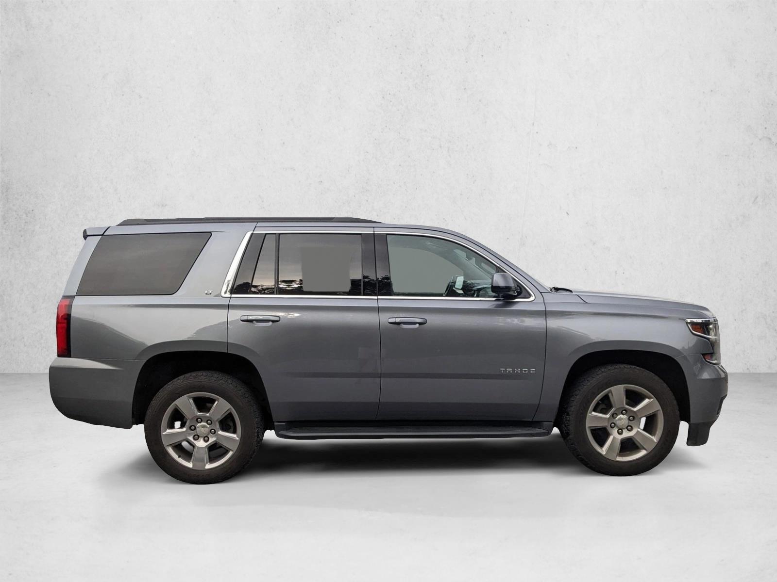 2019 Chevrolet Tahoe LT photo 4
