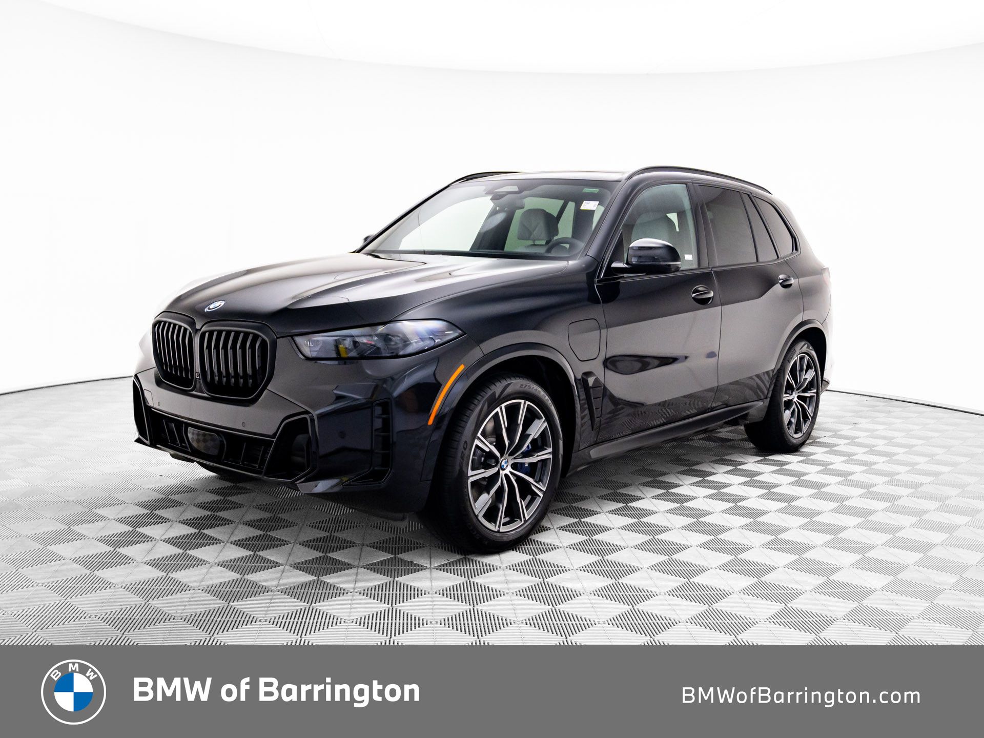 2026 BMW X5 50e's photo