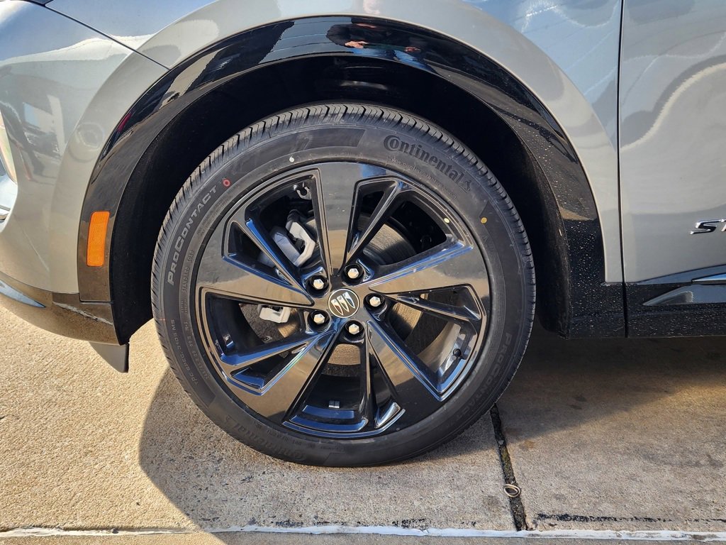 2025 Buick Envision Sport Touring photo 45