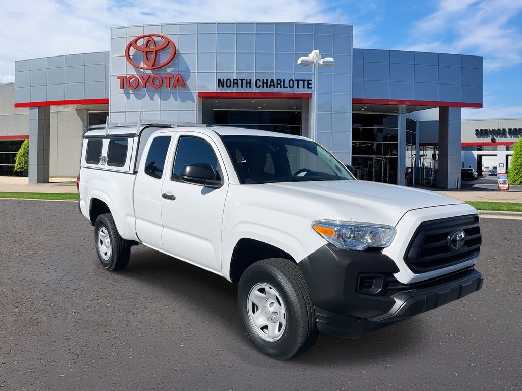 2022 Toyota Tacoma SR