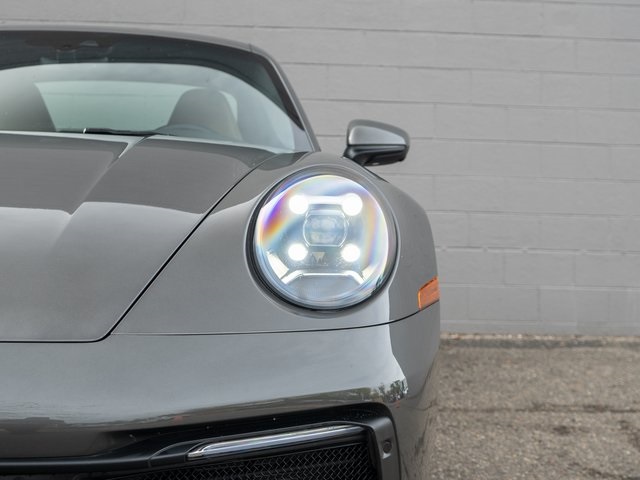 2024 Porsche 911 T 4 photo 11