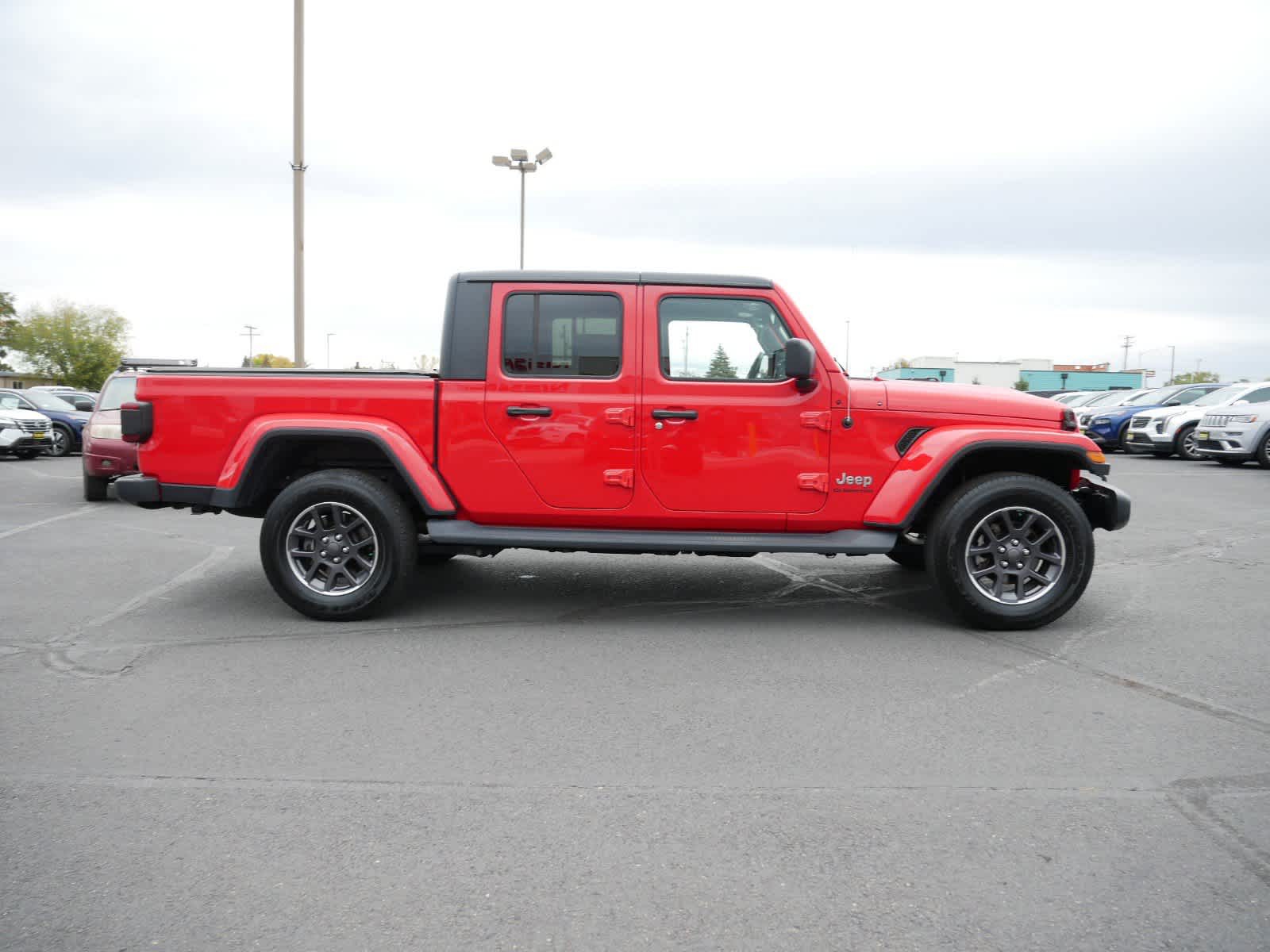 Used 2020 Jeep Gladiator Overland with VIN 1C6HJTFG8LL129281 for sale in Brainerd, Minnesota