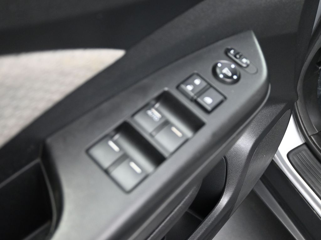 2016 Honda CR-V EX photo 17