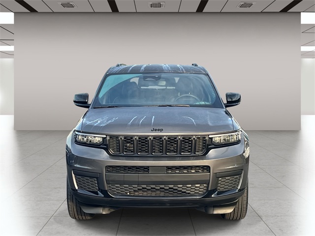 2024 Jeep Grand Cherokee Altitude photo 8